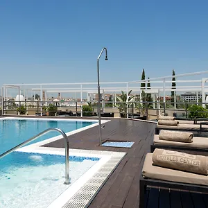 Center Hotel