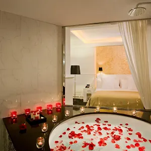 Colon Gran Melia - The Leading Of The World Hotel